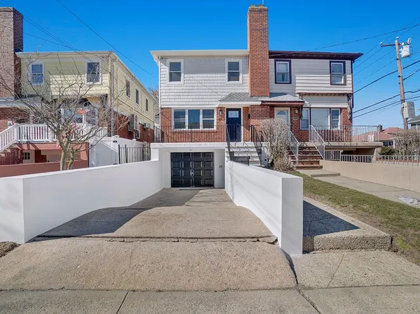 257 119th Bch, Rockaway Park, NY 11694