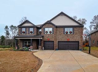 454 Hollow Cove Rd, Chapin, SC 29036