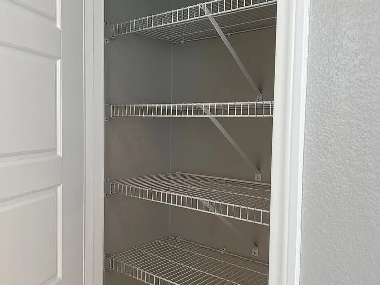 5981 Honeysuckle Ridge St — Photo 6
