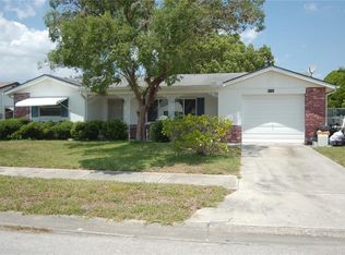 6141 Seaford Dr, Holiday, FL 34690