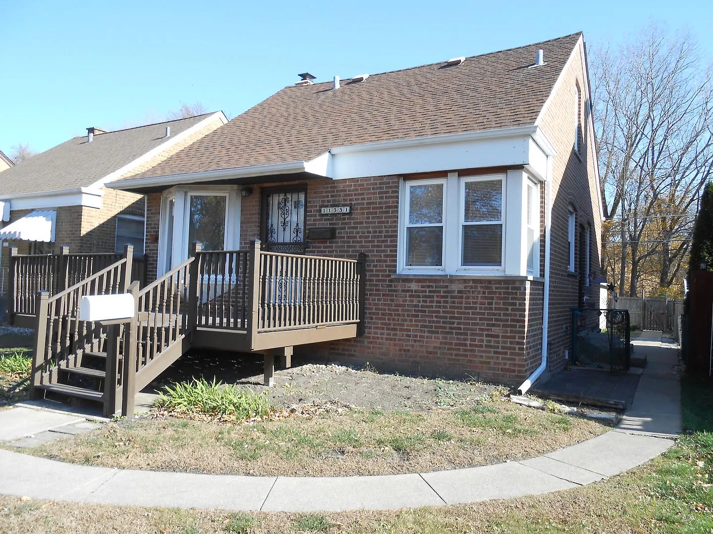 11331 S Avenue G photo 1