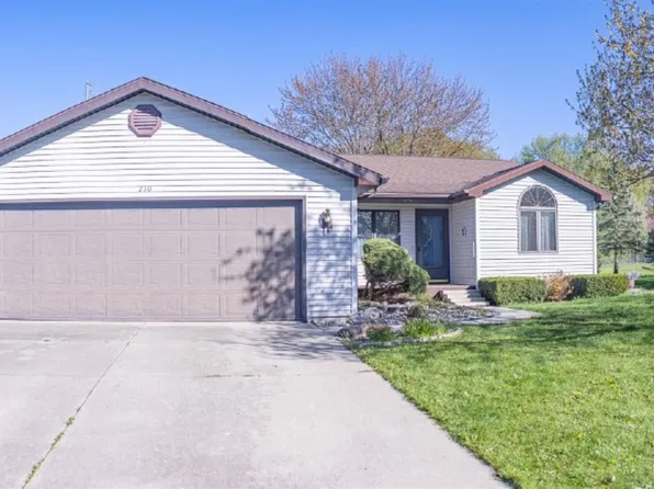 210 Burgess Ct, Avilla, IN 46710