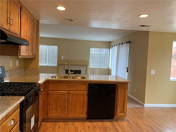 5th image of 21421 Townsendia Ave
