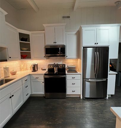 2nd image of 248 C Ave