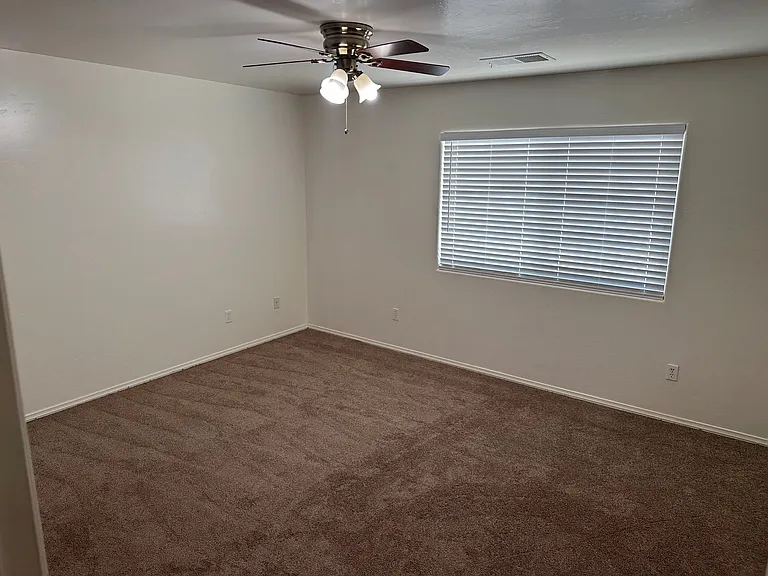 7870 Dogwood Ave — Photo 7
