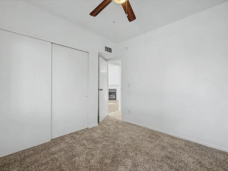 5704 & 5706 E. 24th Street — Photo 15