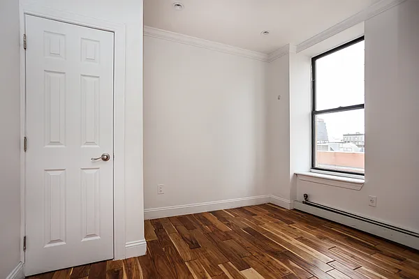 Rented by Blip LLC | media 6