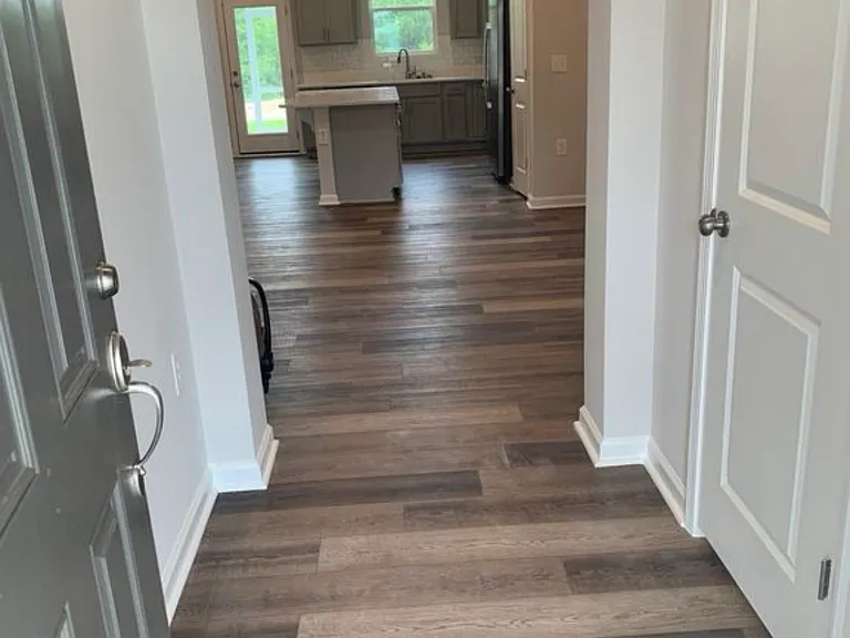 4917 Oolite St — Photo 2