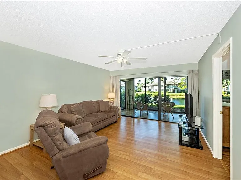 5219 Lake Village Dr #21 — Photo 19