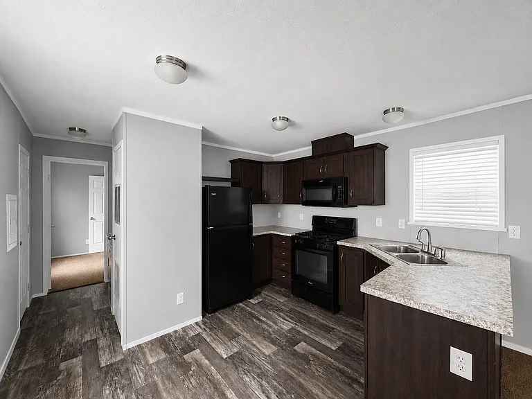 38 W Manor St #38B — Photo 7