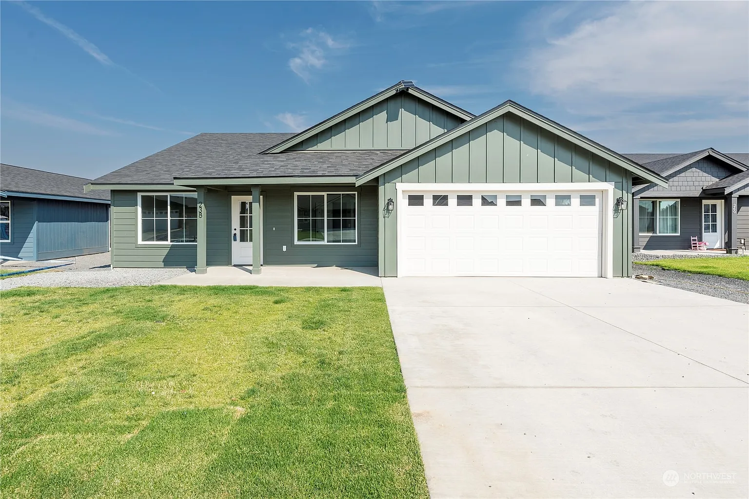 238 Parkside Place photo 1