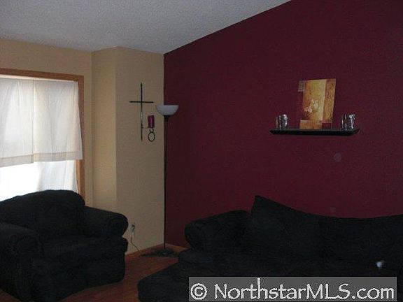 3rd image of 1552 Cedar Drive SE