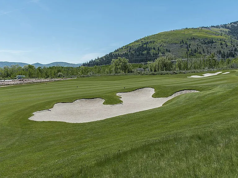 2025 Canyons Resort Dr #G6 — Photo 32