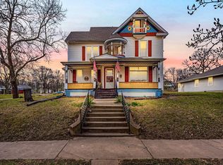 703 New York Ave, Holton, KS 66436