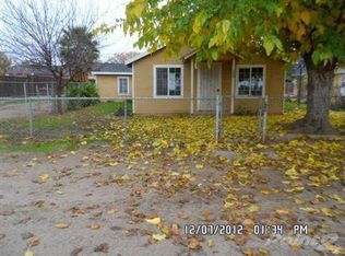 1290 S 4th St, Porterville, CA 93257