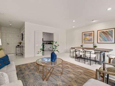 210 Nahanton St APT 504, Newton, MA, 02459