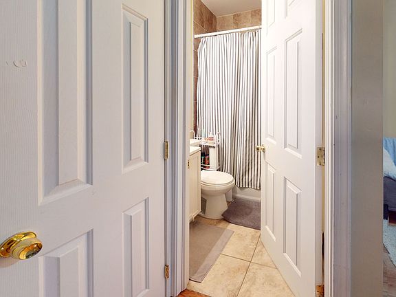 5th image of 1816 N 17th St #3