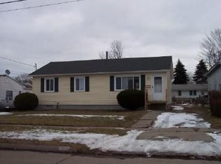 1521 Lehigh Ave, Lorain, OH 44052