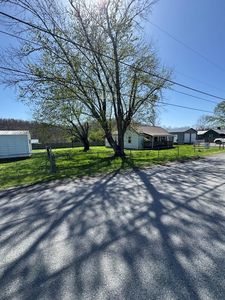 2094 Prudence Rd, Oak Hill, WV, 25901