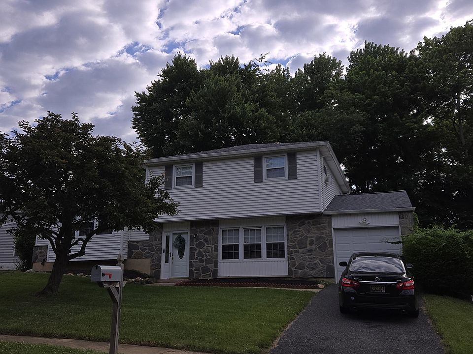 1st image of 41 Sturbridge Dr