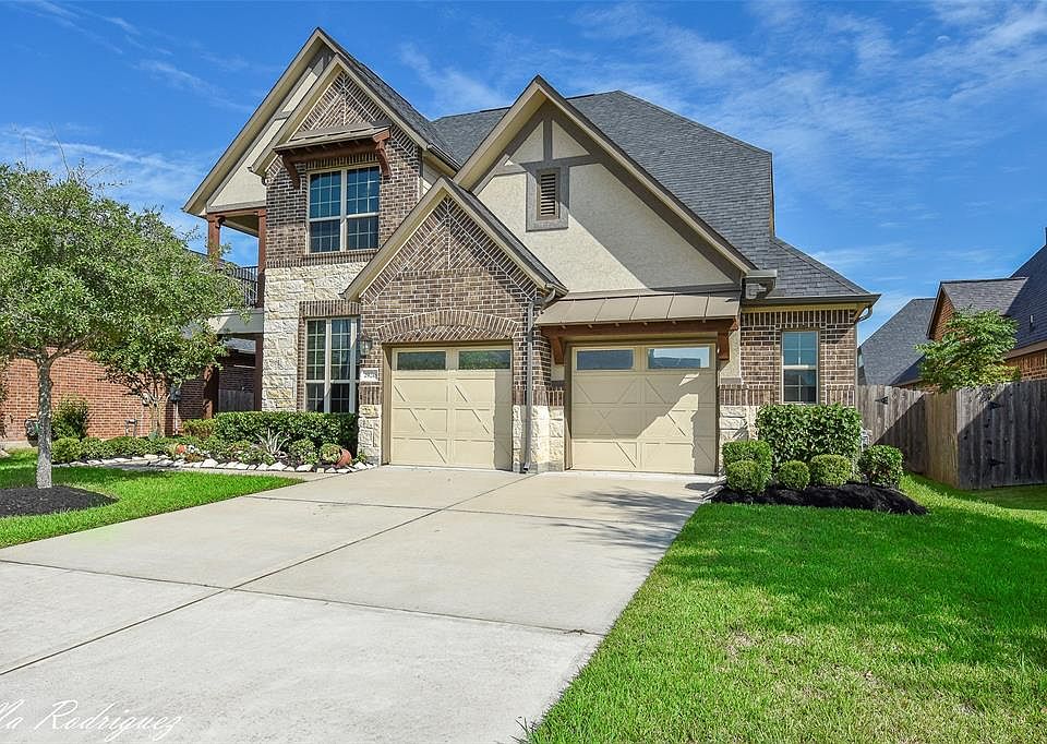1st image of 29218 Davenport Dr