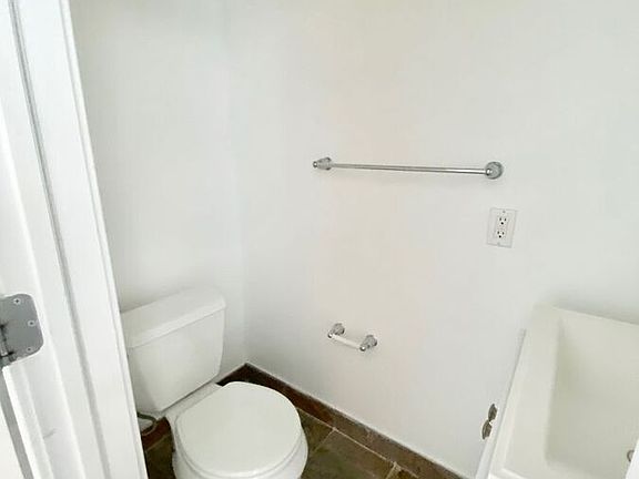 5th image of 190 W Berks St APT 3