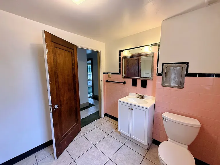 899 Valdes Ave — Photo 8