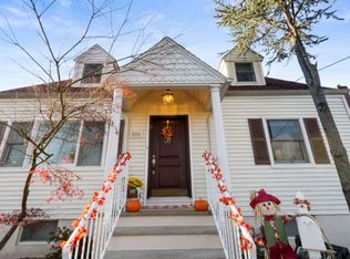 586 Lafayette Ave, Westwood, NJ 07675