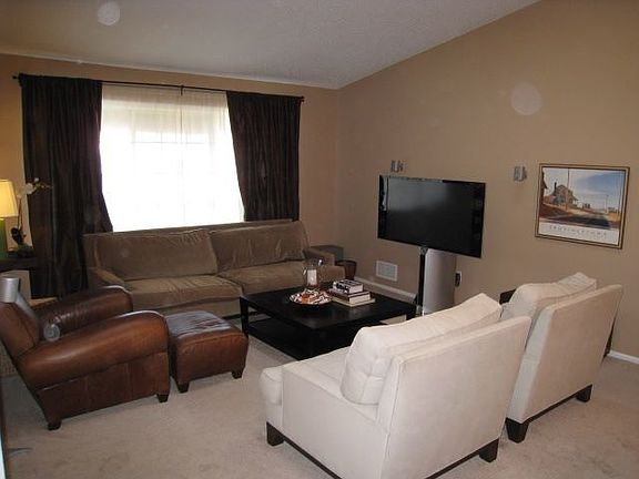 Living Room with Cathedral Cielings