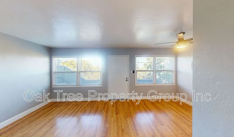 845 Macarthur Blvd #2 — Photo 10