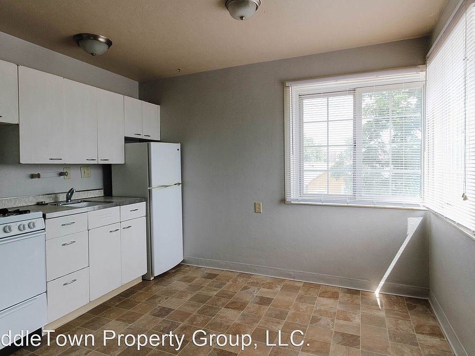 1st image of 410 N McKinley Ave #10927545