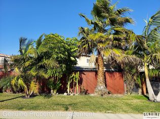 288 16th Pl #C, Costa Mesa, CA 92627