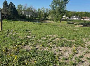 1958 Campfire Dr E, Waconia, MN 55387