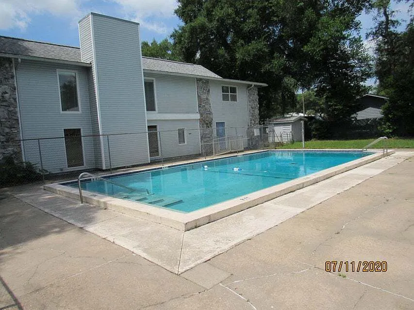 201 College Blvd E #39