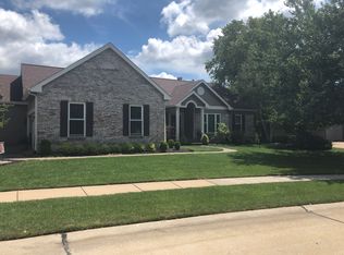 1324 Westhampton Woods Ct, Chesterfield, MO 63005