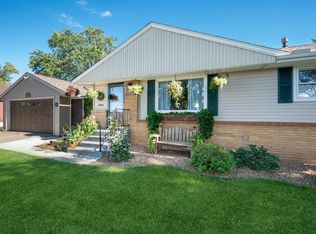 5530 Lilac Dr N, Brooklyn Center, MN 55430