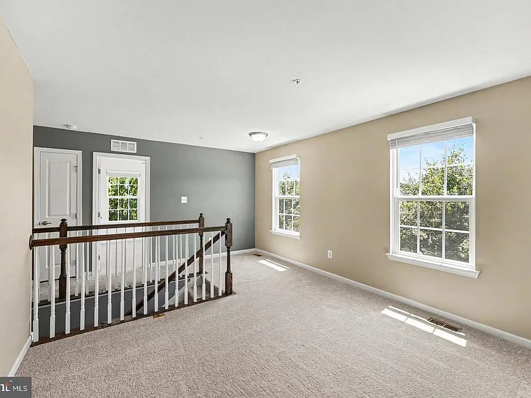 1024 Cook Dr SE — Photo 13