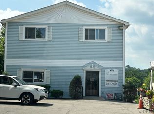 755 Center St, Lewiston, NY 14092