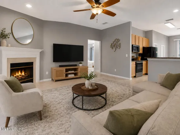 796 GRAND PARKE Drive, St. Johns, FL 32259