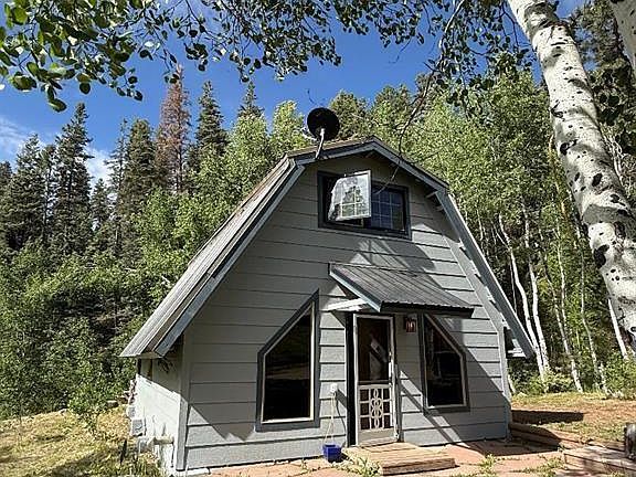3rd image of 22 Aspen Drive