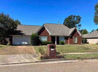 4111 Meadow Court Dr, Memphis, TN 38135