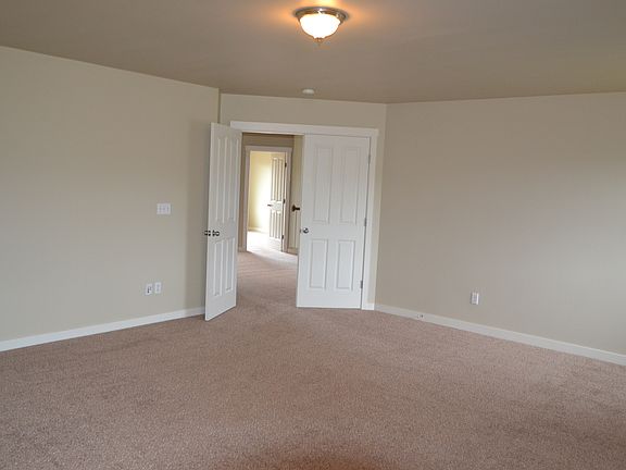 5th image of 8707 184th St Ct E