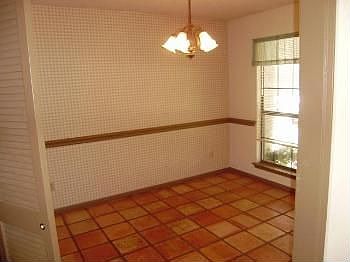 2nd image of 2313 Winchester Dr
