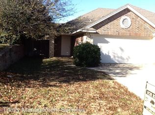 213 Rentz Place Cir, Weatherford, TX 76086