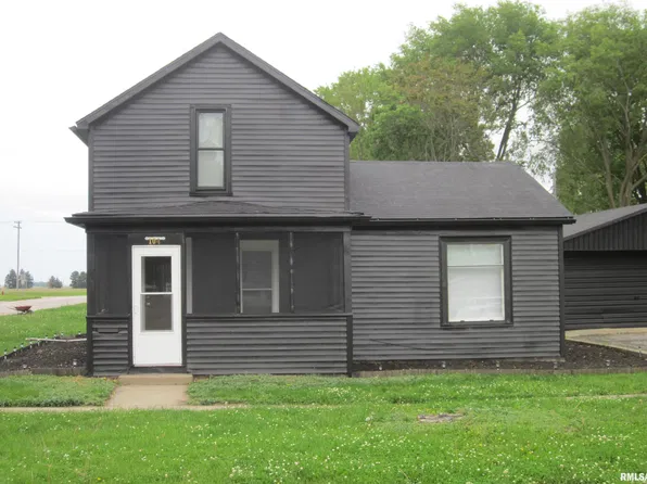 104 E Myrtle St, Mason City, IL 62664