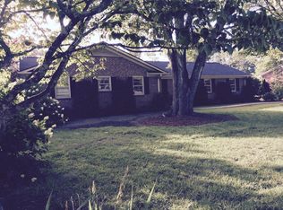 29 Sagamore Ln, Greenville, SC 29607