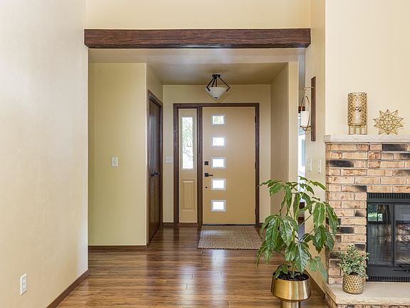 2nd image of 1687 Margeo Dr