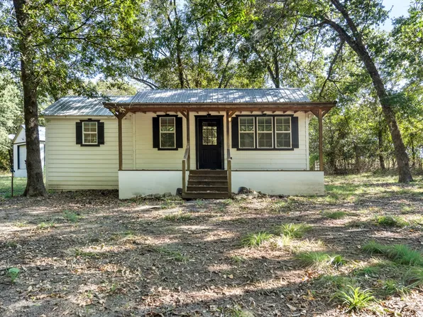 12295 S Bee Emet Rd, Milburn, OK 73450