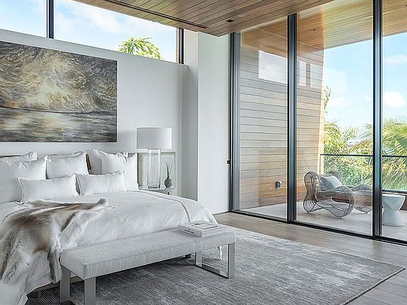 2nd image of 4212 Sheridan Ave