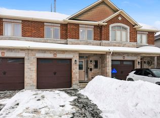 476 Barrick Hill Rd, Ottawa, ON K2M0H8